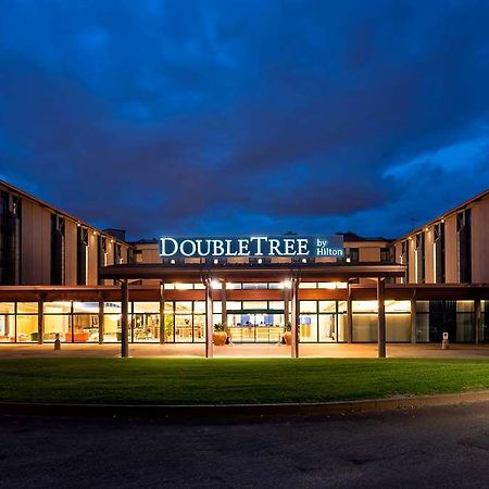 Doubletree By Hilton Milan Malpensa Solbiate Olona Hotel Exterior foto