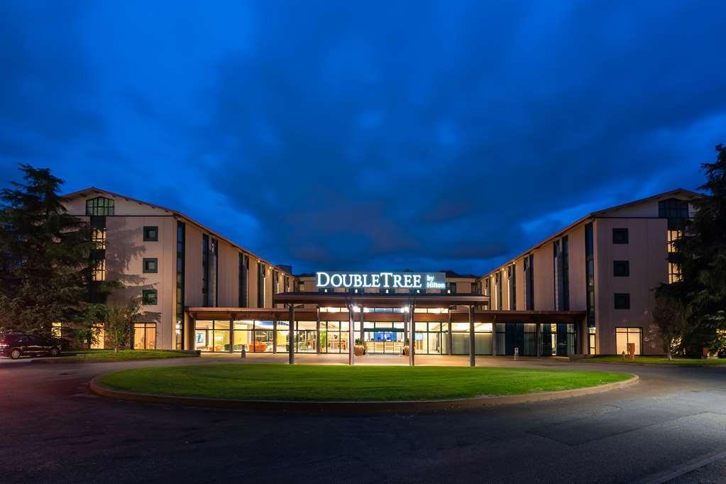 Doubletree By Hilton Milan Malpensa Solbiate Olona Hotel Exterior foto