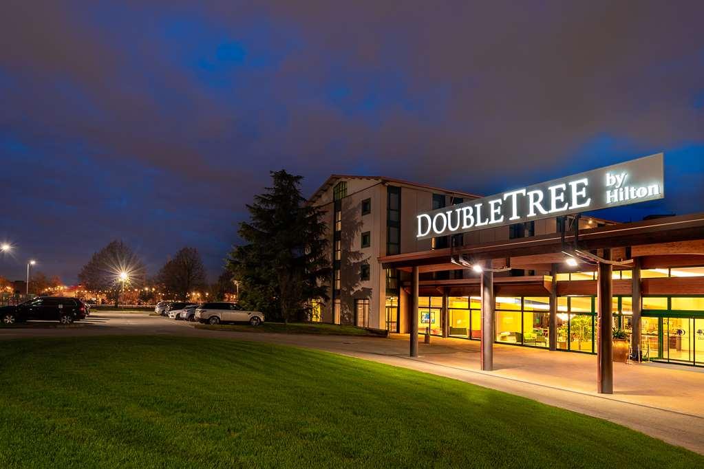 Doubletree By Hilton Milan Malpensa Solbiate Olona Hotel Exterior foto